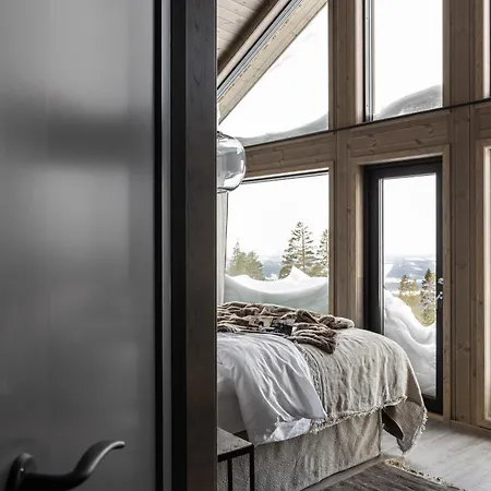 Luxurious Mountain Chalet *