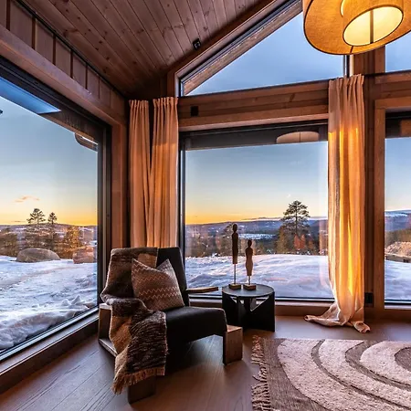 Luxurious Mountain Ljørdal