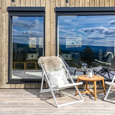 Luxurious Mountain Ljørdal