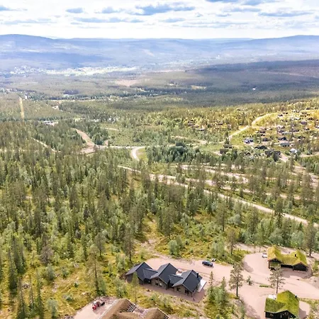 Luxurious Mountain شاليه