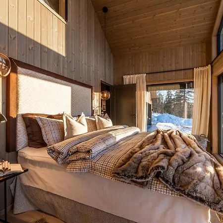Luxurious Mountain Ljørdal